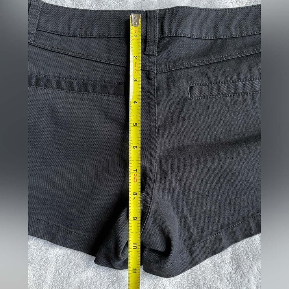 Women's Volcom shorts. Black, size 24. - Picture 3 of 6